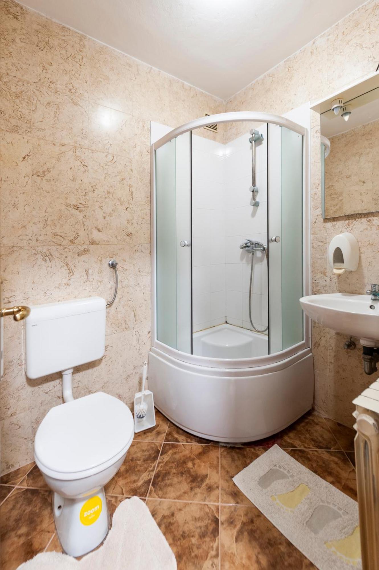 Aparthotel Luna Tsuki Seven Rovinj Exterior foto